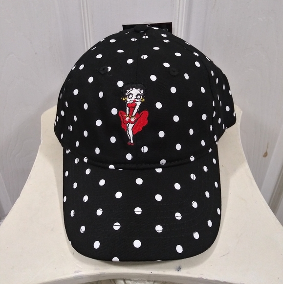 Betty Boop Accessories - ❗❗SOLD❗❗🆕 Betty Boop Baseball Cap